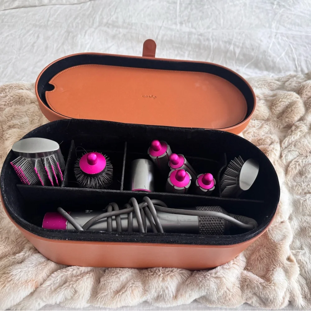 Dyson Brown Leather Oval Storage Case - Picture 3 of 5